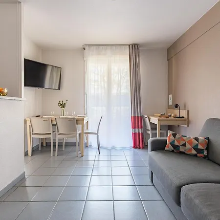 Appart'city Classic Part Dieu Garibaldi Hotel apartamentowy