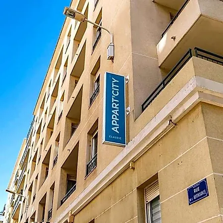 Appart'city Classic Part Dieu Garibaldi Aparthotel