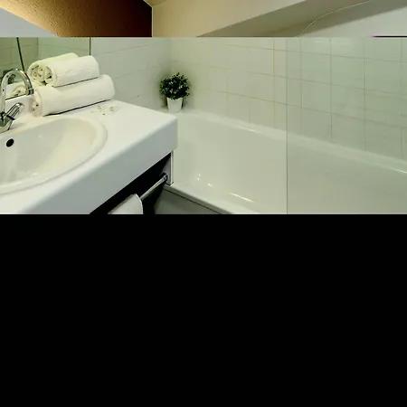Appart'city Classic Part Dieu Garibaldi Hotel apartamentowy Lyon
